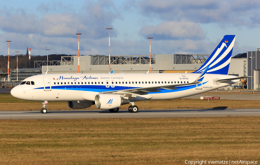 Himalaya Airlines Airbus A320-214 (D-AVVU) | Photo 137816