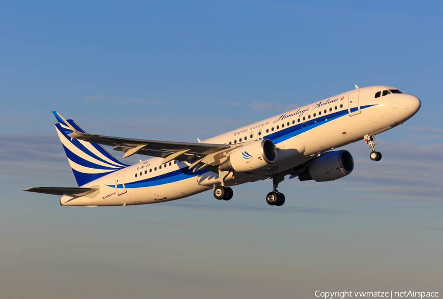 Himalaya Airlines Airbus A320-214 (D-AVVU) | Photo 137997