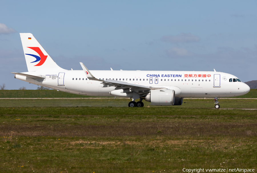 China Eastern Airlines Airbus A320-251N (D-AVVX) | Photo 444068
