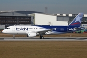 LAN Airlines Airbus A320-214 (D-AVVZ) at  Hamburg - Finkenwerder, Germany