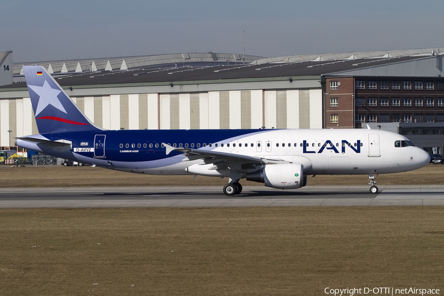 LAN Airlines Airbus A320-214 (D-AVVZ) | Photo 401538