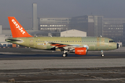 easyJet Airbus A319-111 (D-AVWF) at  Hamburg - Finkenwerder, Germany