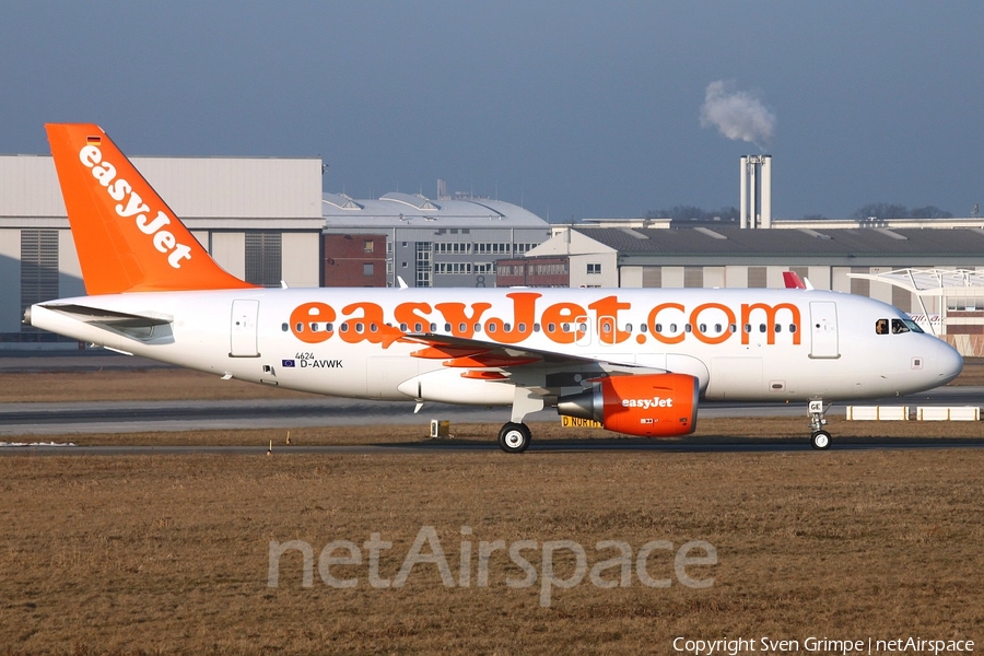 easyJet Airbus A319-111 (D-AVWK) | Photo 16202
