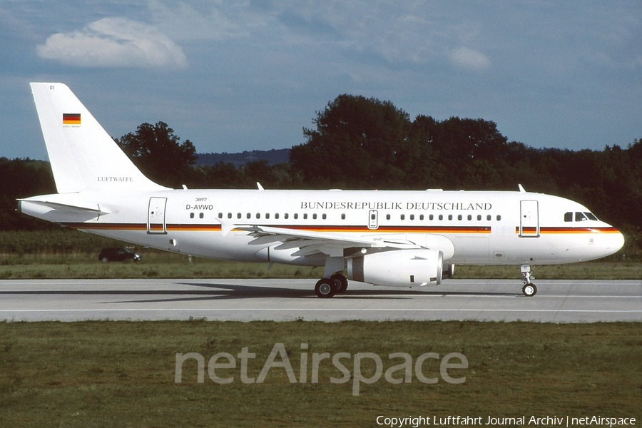 German Air Force Airbus A319-133X CJ (D-AVWO) | Photo 404149