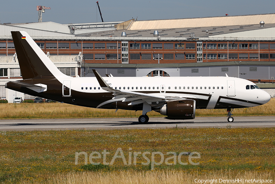 (Private) Airbus A319-153N ACJ (D-AVWO) | Photo 516410