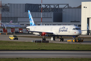 JetBlue Airways Airbus A321-271NX (D-AVWQ) at  Hamburg - Finkenwerder, Germany