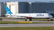 JetBlue Airways Airbus A321-271NX (D-AVWQ) at  Hamburg - Finkenwerder, Germany