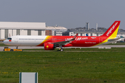 VietJet Air Airbus A321-271NX (D-AVWQ) at  Hamburg - Finkenwerder, Germany