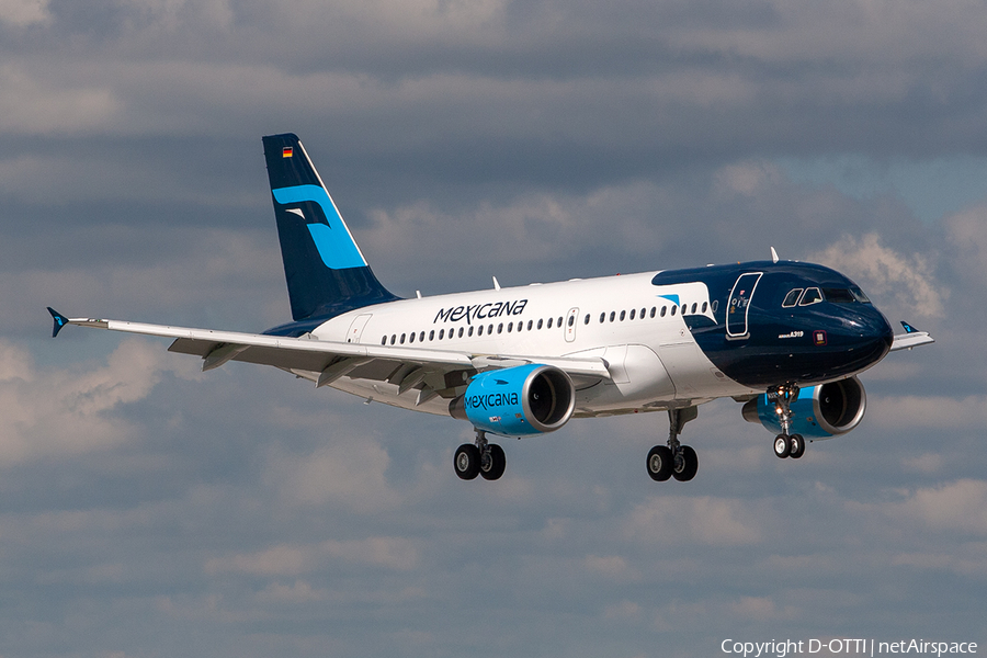 Mexicana Airbus A319-112 (D-AVWS) | Photo 274877