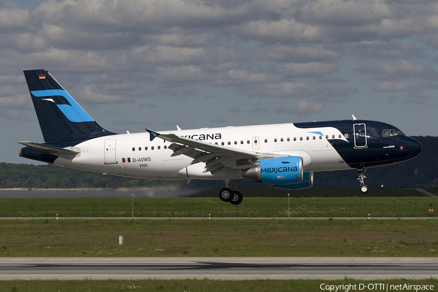 Mexicana Airbus A319-112 (D-AVWS) | Photo 274879