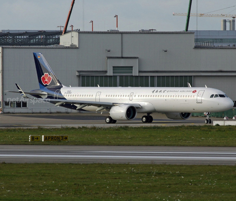 Qingdao Airlines Airbus A321-271NX (D-AVWU) at  Hamburg - Finkenwerder, Germany