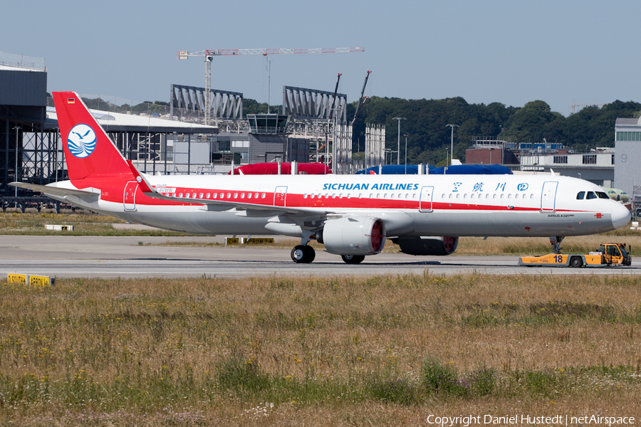 Sichuan Airlines Airbus A321-271N (D-AVWW) | Photo 513825