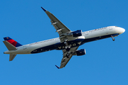 Delta Air Lines Airbus A321-211 (D-AVXE) at  Hamburg - Fuhlsbuettel (Helmut Schmidt), Germany