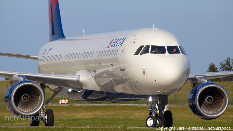 Delta Air Lines Airbus A321-211 (D-AVXE) | Photo 348198