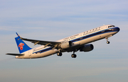 China Southern Airlines Airbus A321-211 (D-AVXH) at  Hamburg - Finkenwerder, Germany