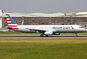 American Airlines Airbus A321-231 (D-AVXJ) at  Hamburg - Finkenwerder, Germany