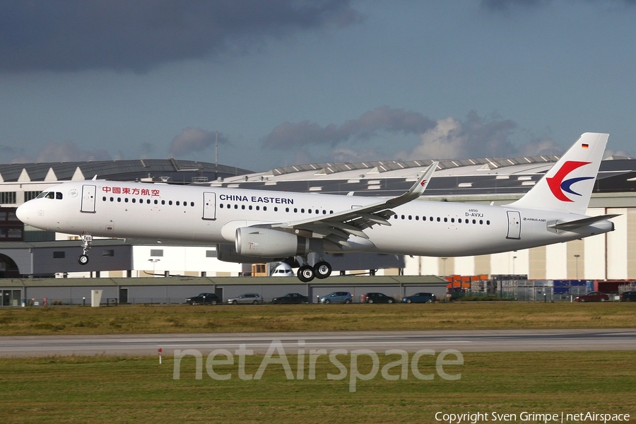 China Eastern Airlines Airbus A321-231 (D-AVXJ) | Photo 90822