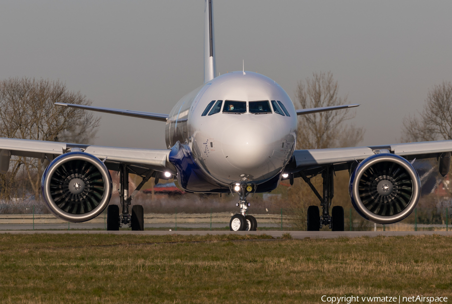 IndiGo Airbus A321-271NX (D-AVXJ) | Photo 379419