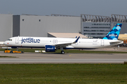 JetBlue Airways Airbus A321-271NX (D-AVXK) at  Hamburg - Finkenwerder, Germany