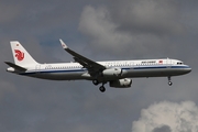 Air China Airbus A321-213 (D-AVXL) at  Hamburg - Fuhlsbuettel (Helmut Schmidt), Germany