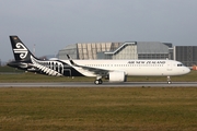 Air New Zealand Airbus A321-271NX (D-AVXM) at  Hamburg - Finkenwerder, Germany