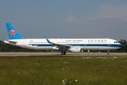 China Southern Airlines Airbus A321-211 (D-AVXM) at  Hamburg - Finkenwerder, Germany