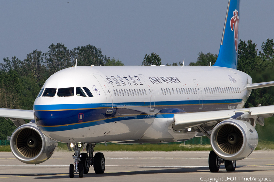 China Southern Airlines Airbus A321-211 (D-AVXM) | Photo 568941