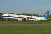 China Southern Airlines Airbus A321-271N (D-AVXM) at  Hamburg - Fuhlsbuettel (Helmut Schmidt), Germany