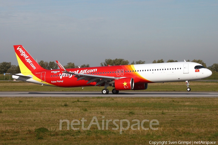 VietJet Air Airbus A321-271NX (D-AVXM) | Photo 349358