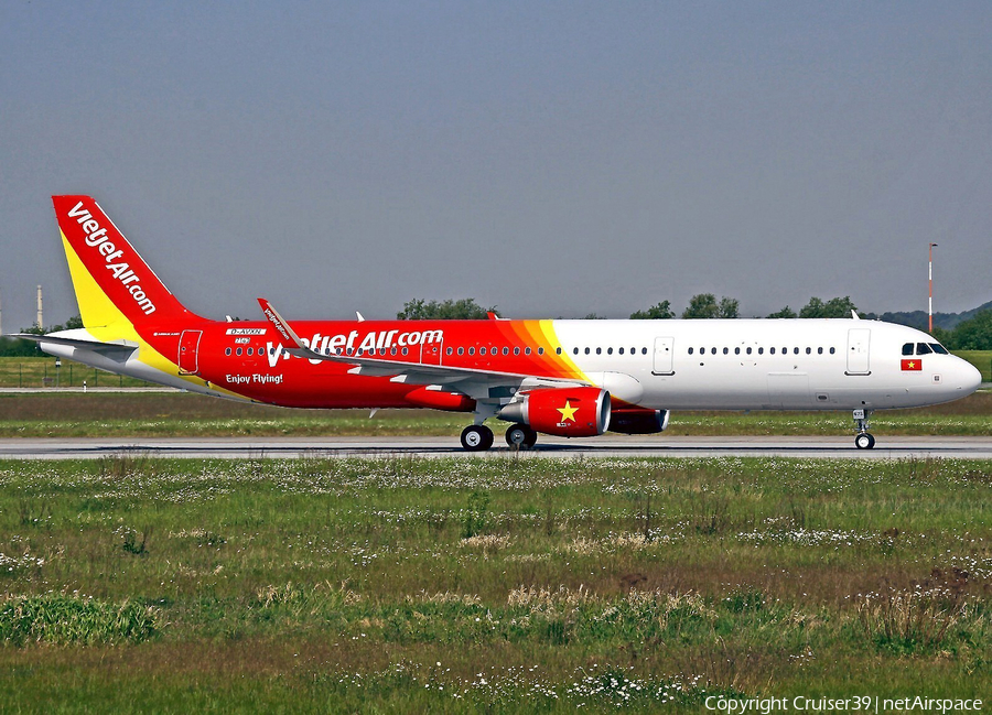 VietJet Air Airbus A321-211 (D-AVXN) | Photo 159953