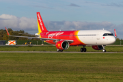 VietJet Air Airbus A321-271NX (D-AVXN) at  Hamburg - Finkenwerder, Germany