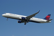 Delta Air Lines Airbus A321-211 (D-AVXP) at  Hamburg - Fuhlsbuettel (Helmut Schmidt), Germany