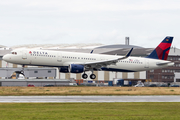 Delta Air Lines Airbus A321-211 (D-AVXP) at  Hamburg - Finkenwerder, Germany