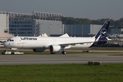 Lufthansa Airbus A321-271NX (D-AVXP) at  Hamburg - Finkenwerder, Germany