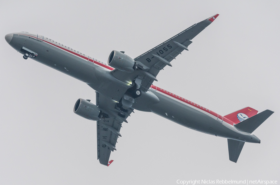 Sichuan Airlines Airbus A321-271N (D-AVXP) | Photo 266108