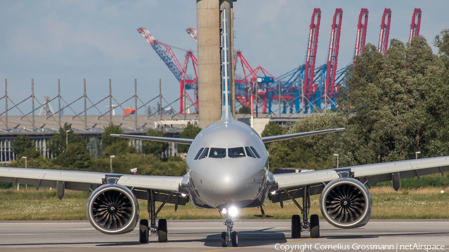 American Airlines Airbus A321-253NX (D-AVXQ) | Photo 391416