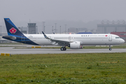 Qingdao Airlines Airbus A321-271NX (D-AVXQ) at  Hamburg - Finkenwerder, Germany