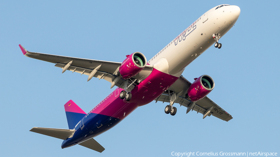 Wizz Air Airbus A321-271NX (D-AVXQ) | Photo 440428
