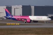 Wizz Air Airbus A321-271NX (D-AVXQ) at  Hamburg - Finkenwerder, Germany