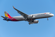 Asiana Airlines Airbus A321-251NX (D-AVXR) at  Hamburg - Finkenwerder, Germany