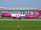 WOW Air Airbus A321-211 (D-AVXS) at  Hamburg - Finkenwerder, Germany