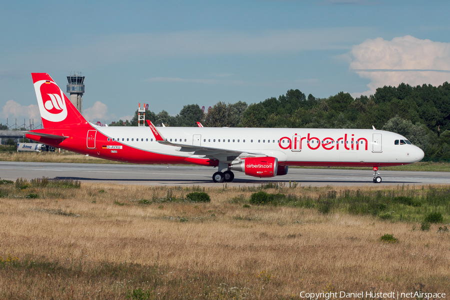 Air Berlin Airbus A321-211 (D-AVXU) | Photo 526809