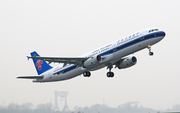 China Southern Airlines Airbus A321-231 (D-AVXU) at  Hamburg - Finkenwerder, Germany