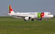 TAP Air Portugal Airbus A321-251NX (D-AVXU) at  Hamburg - Finkenwerder, Germany