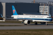 China Southern Airlines Airbus A321-253NX (D-AVXW) at  Hamburg - Finkenwerder, Germany