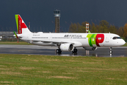 TAP Air Portugal Airbus A321-251NX (D-AVXX) at  Hamburg - Finkenwerder, Germany
