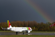 TAP Air Portugal Airbus A321-251NX (D-AVXX) at  Hamburg - Finkenwerder, Germany