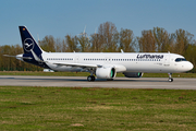 Lufthansa Airbus A321-271NX (D-AVXZ) at  Hamburg - Finkenwerder, Germany