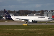 Lufthansa Airbus A321-271NX (D-AVXZ) at  Hamburg - Finkenwerder, Germany