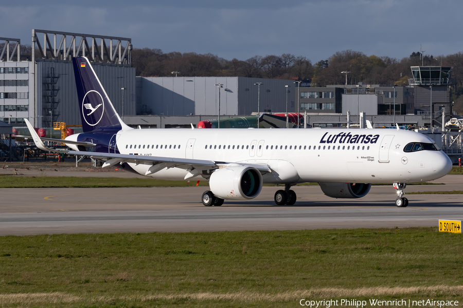 Lufthansa Airbus A321-271NX (D-AVXZ) | Photo 443759